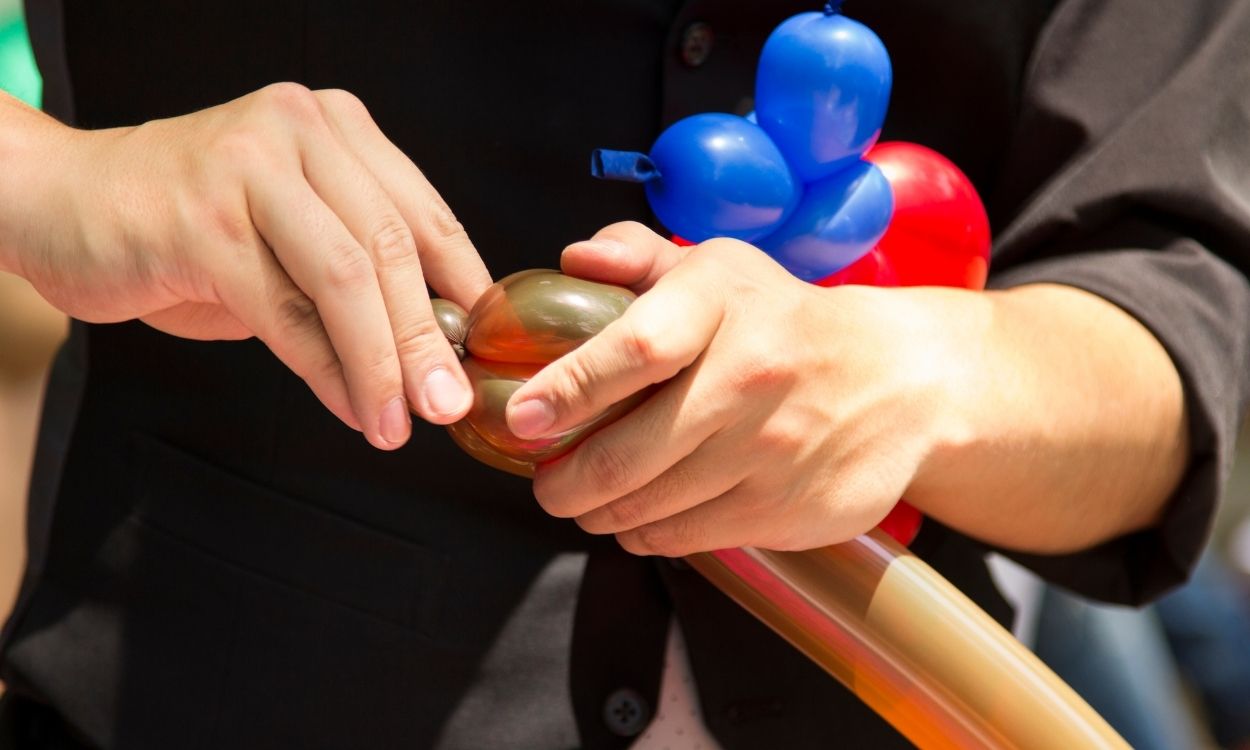 Balloon Animals - How can teachers make more money?