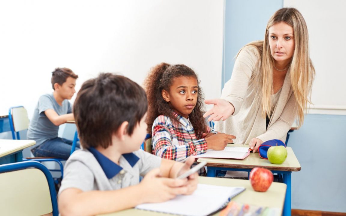 Should Teachers Be Allowed to Take Away Phones?